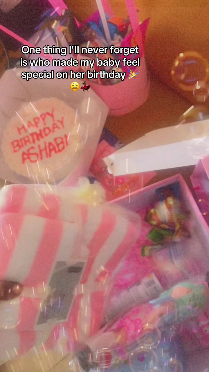 @Ateeyah and mum ❤️🥰❤️