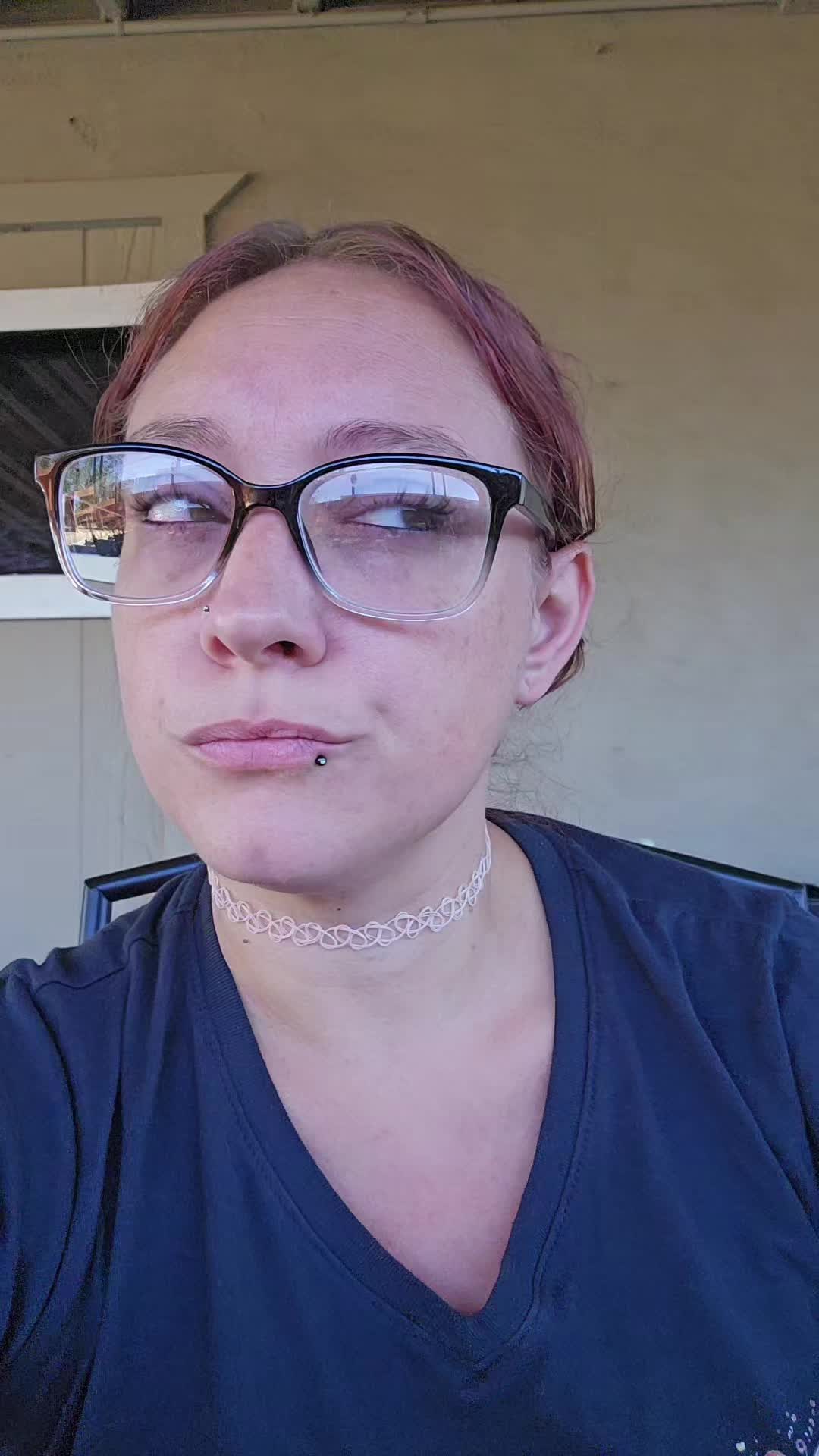 @Cemetery_queen559