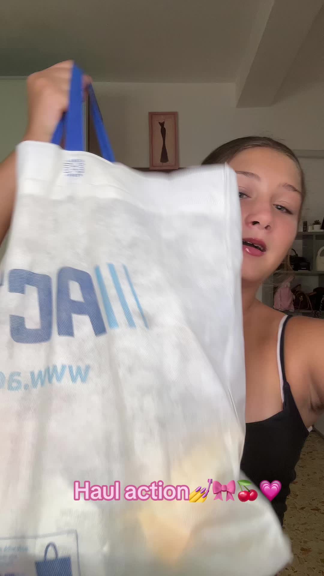 @𝐍𝐨𝐞𝐦𝐢🪩