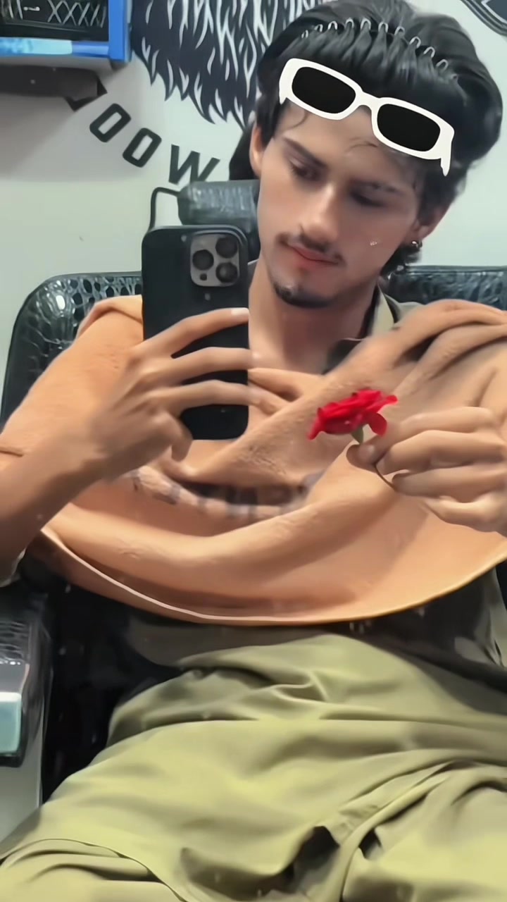 @UZZY🦂