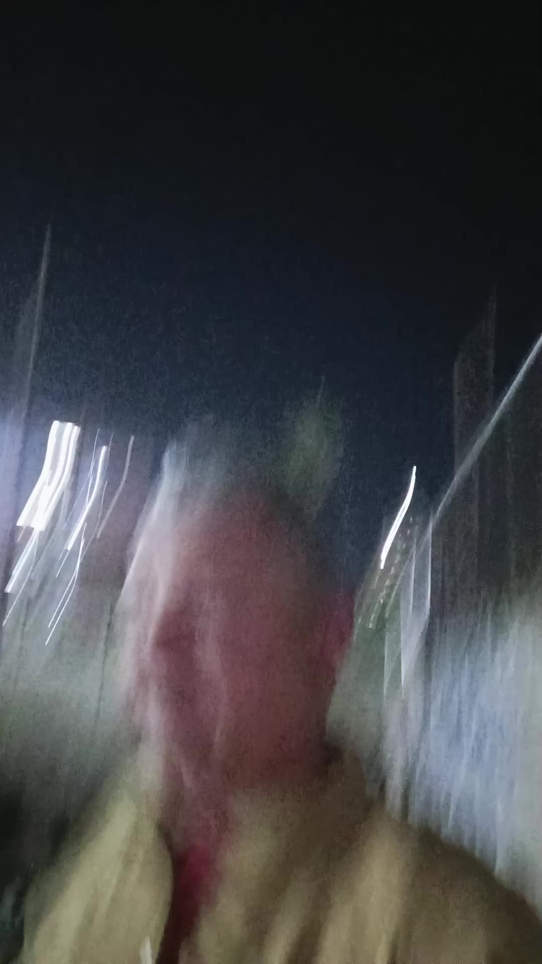 @José