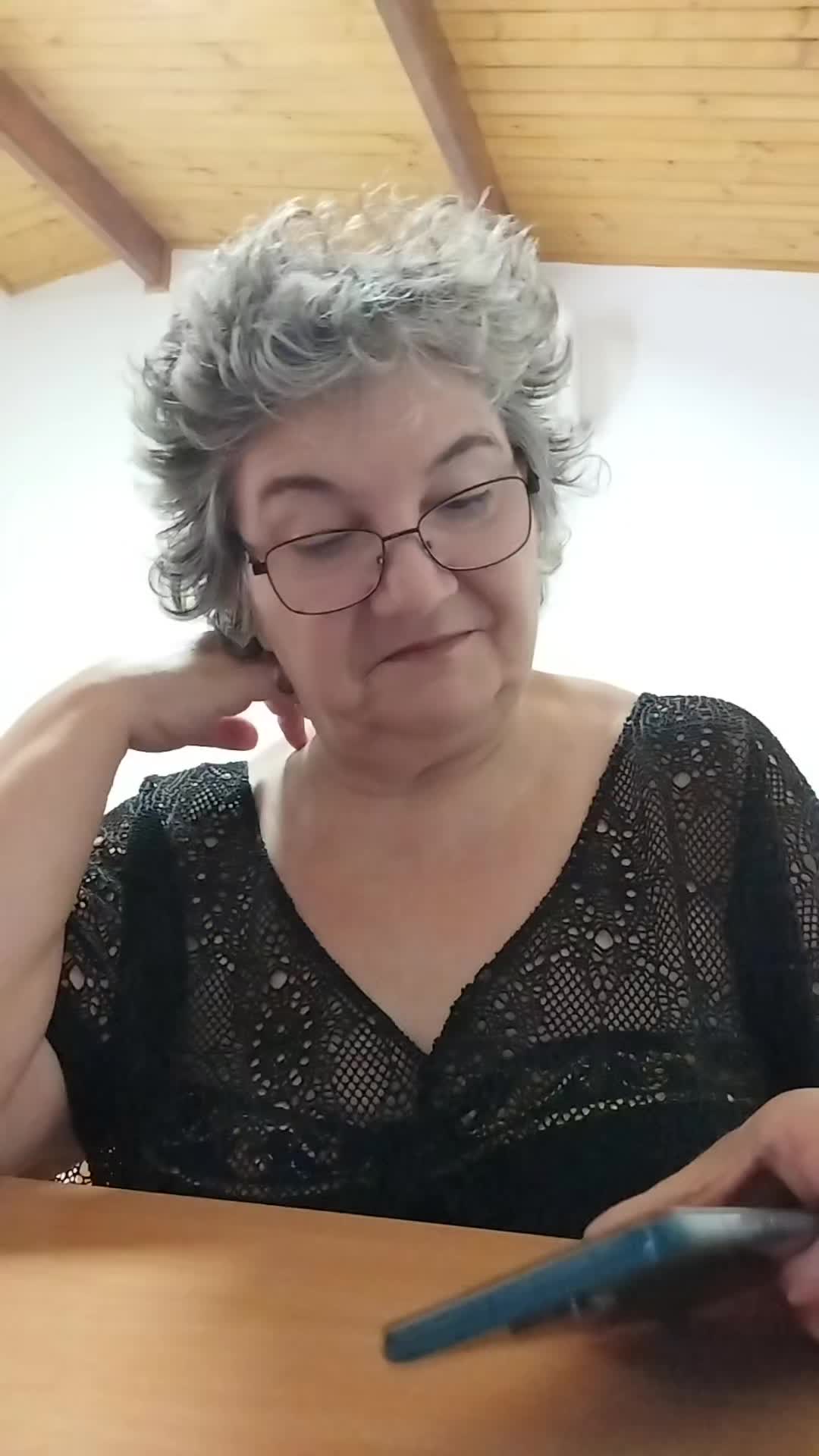 @Marika Marika