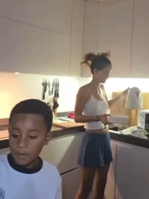 @Lorenapizzina