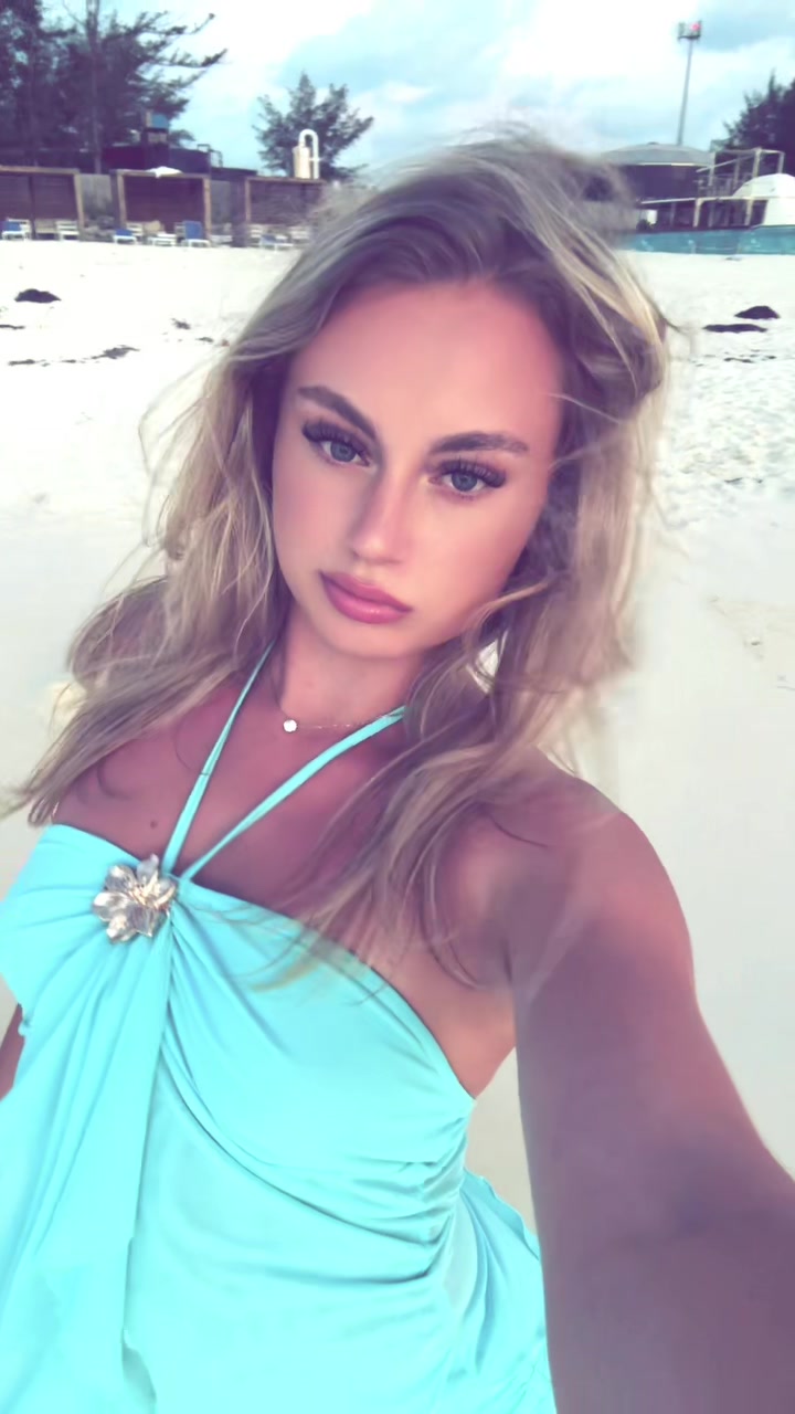 @celinehezemansspam