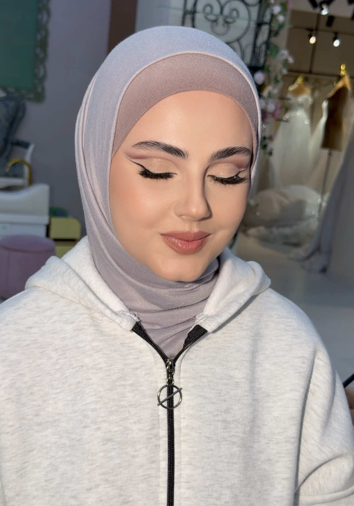 @AyanShafag