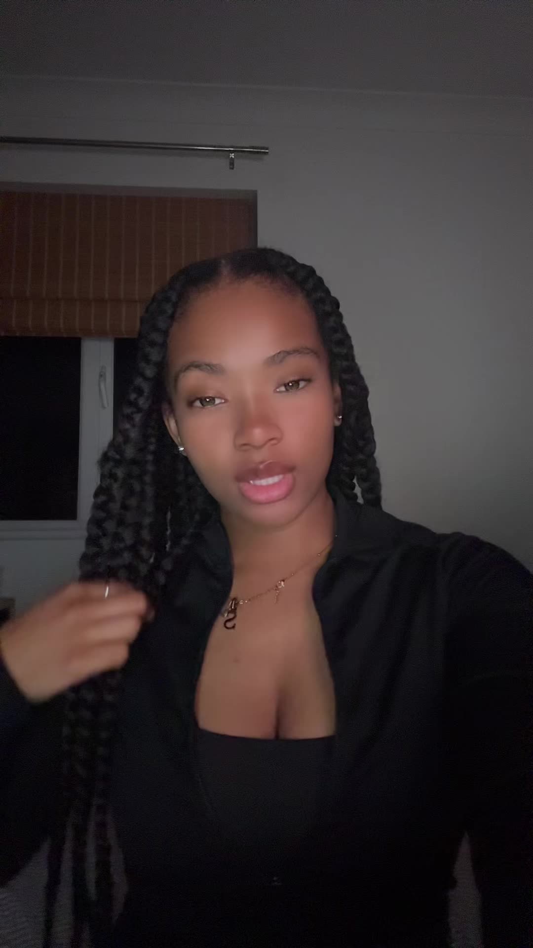 @YoungAthena
