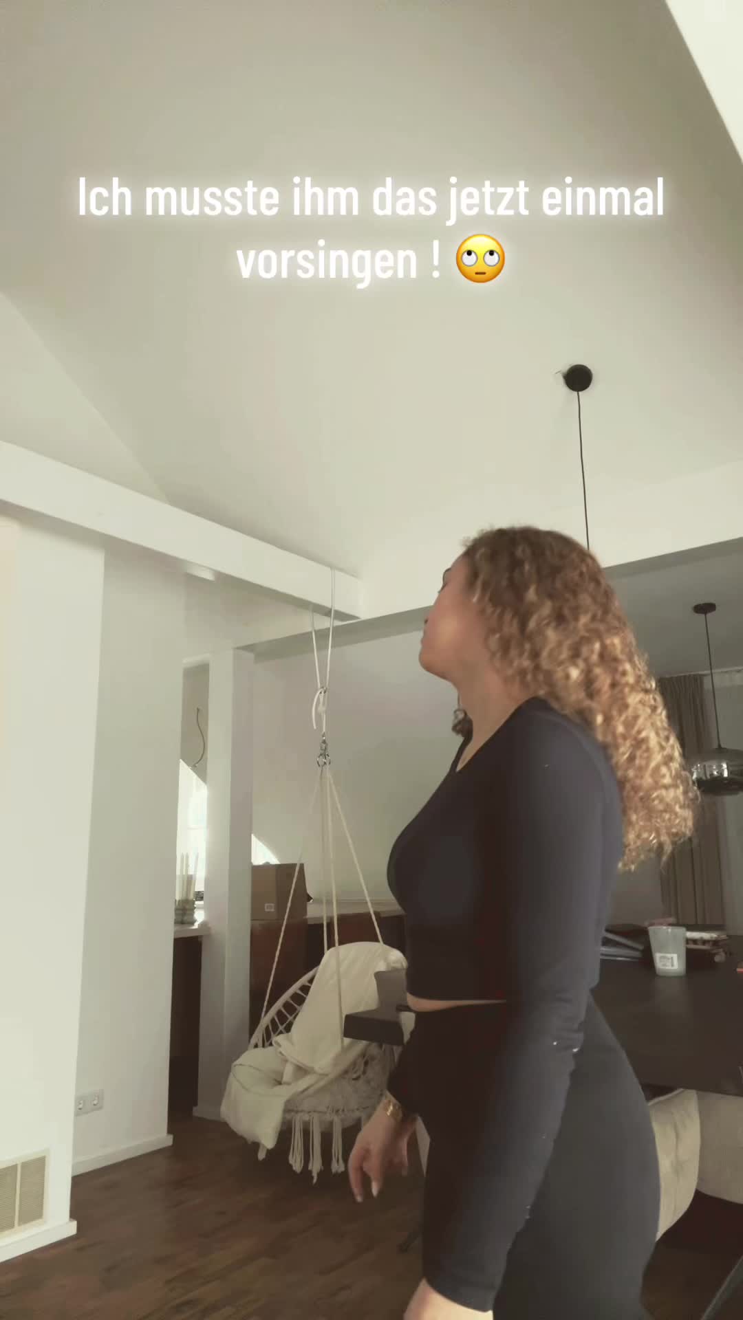 @Melomeloshhh
