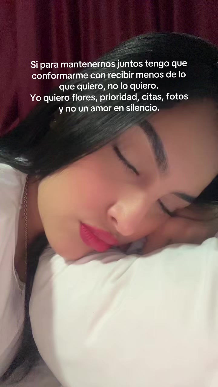 @anivaleencia