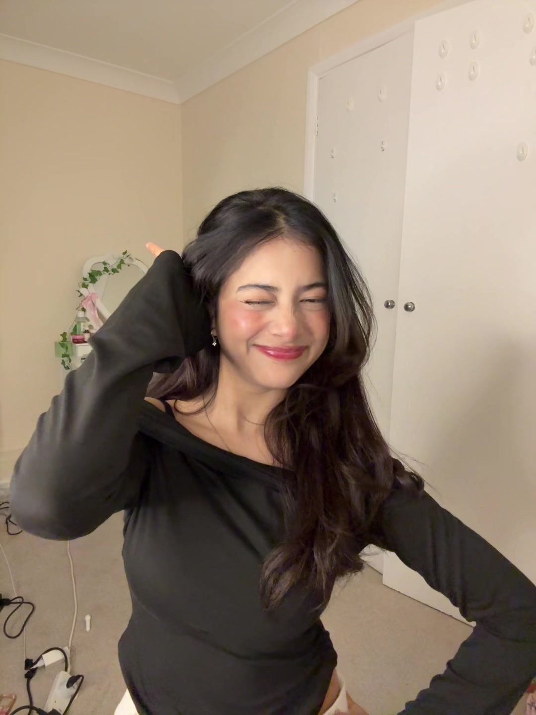 @Simmiyaiii
