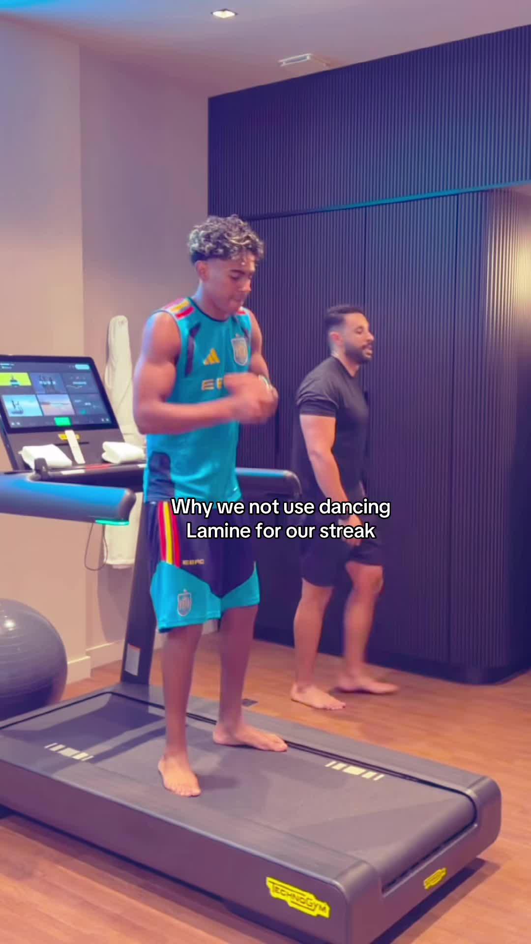 @y6mal