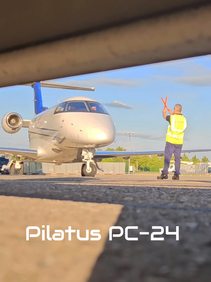 @RWY28