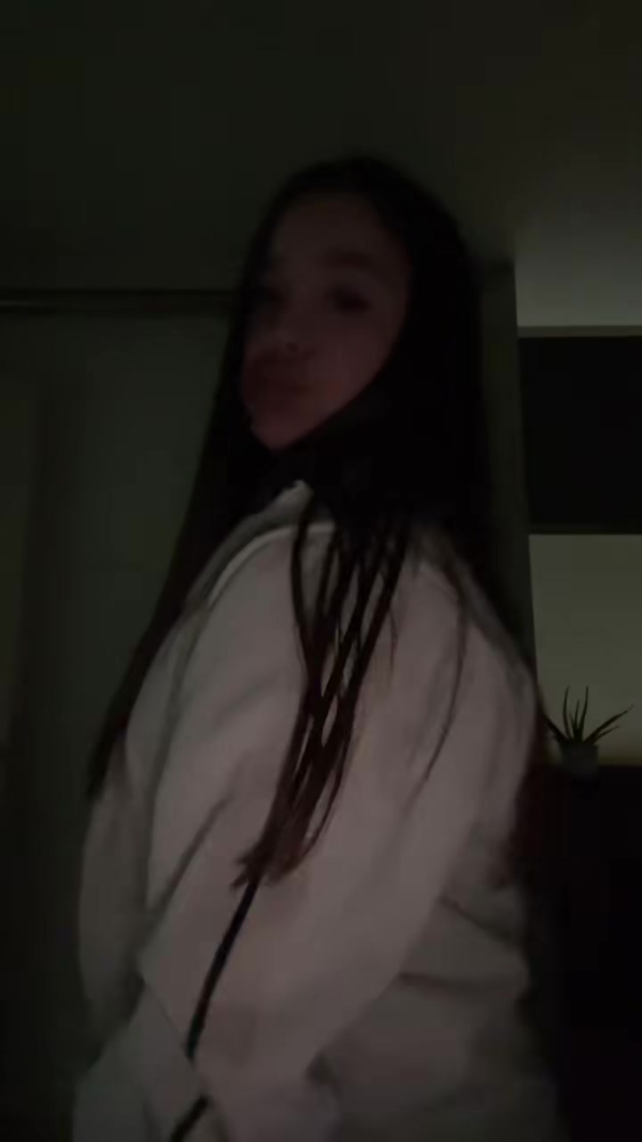 @7