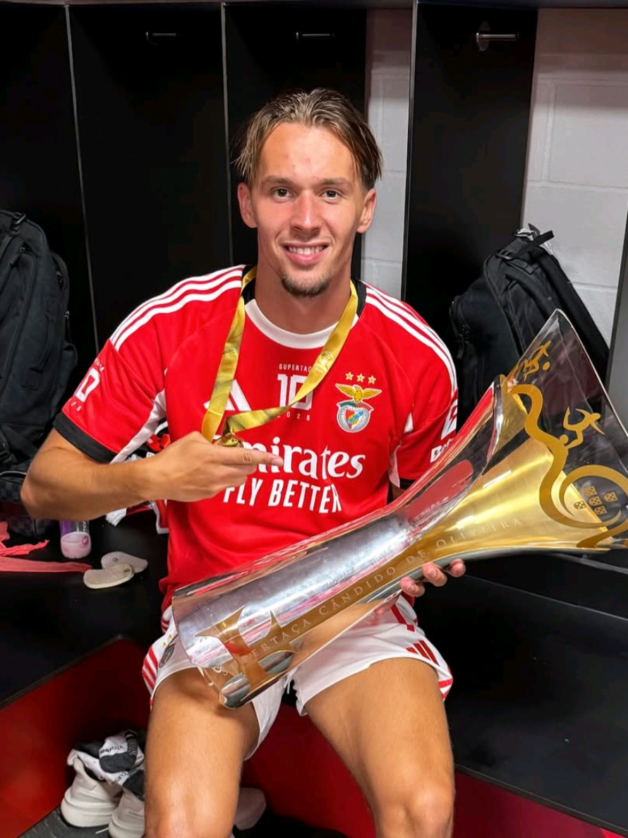 @𝙬𝙤𝙖𝙤🇵🇹