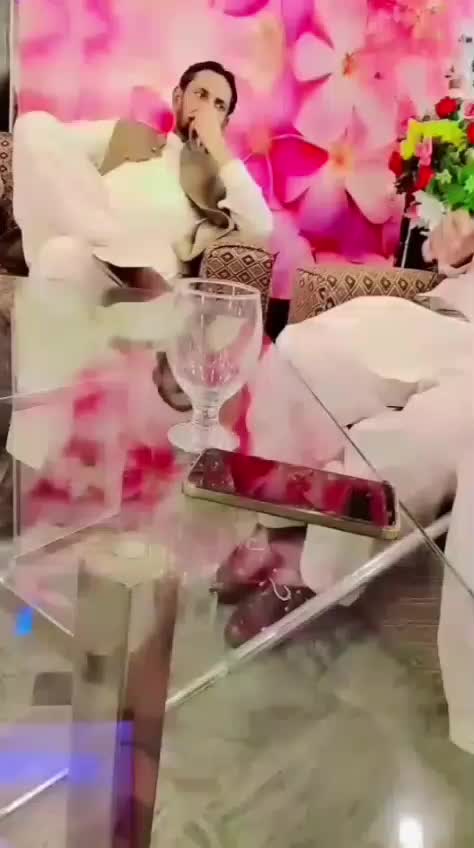 @MALIK