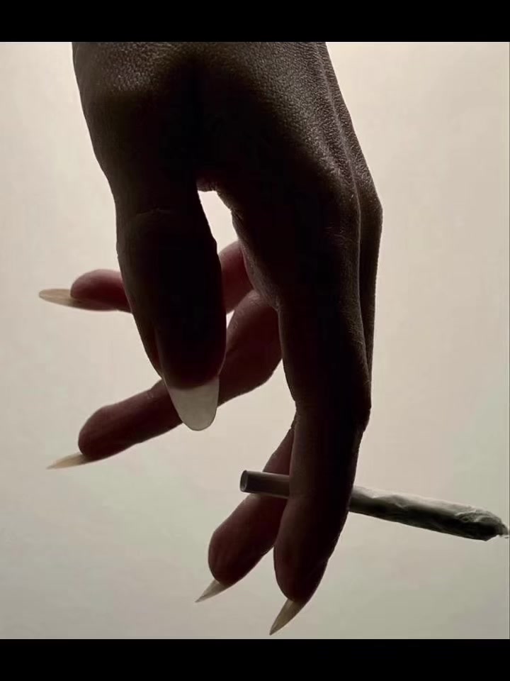 @vyaatnlya