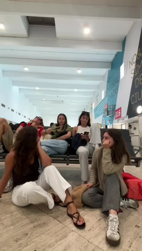 @Pau🦋
