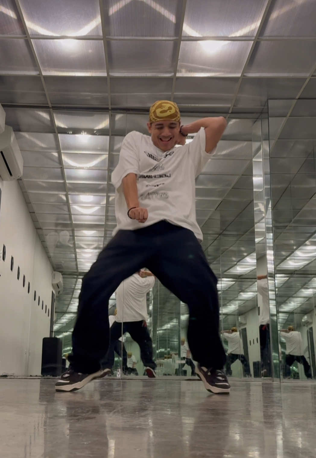 @sefremollo on ig