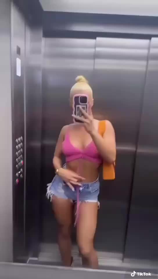 @Emaaxx