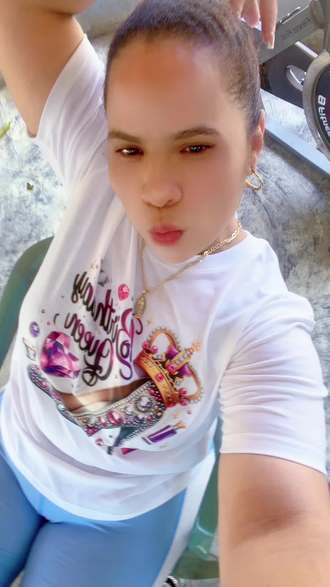@Yaneli