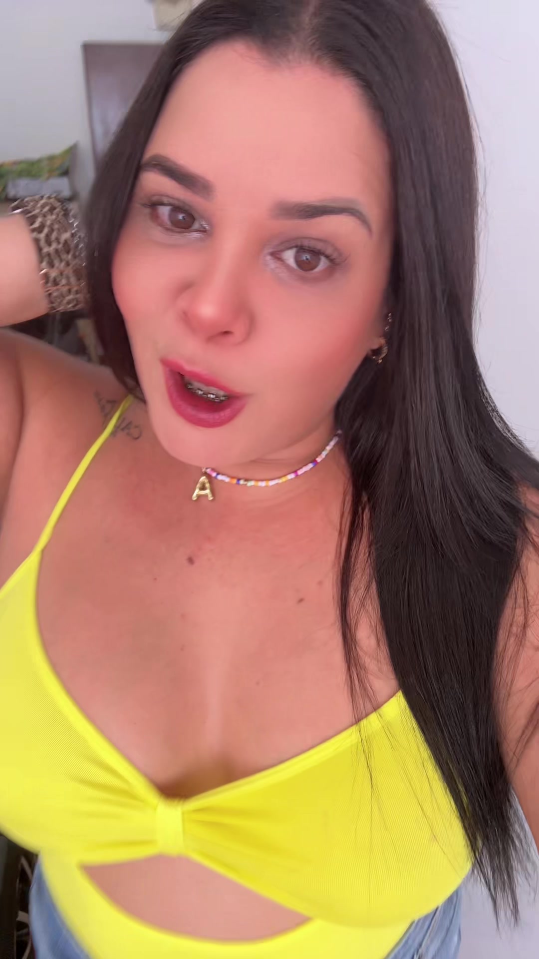 @anais