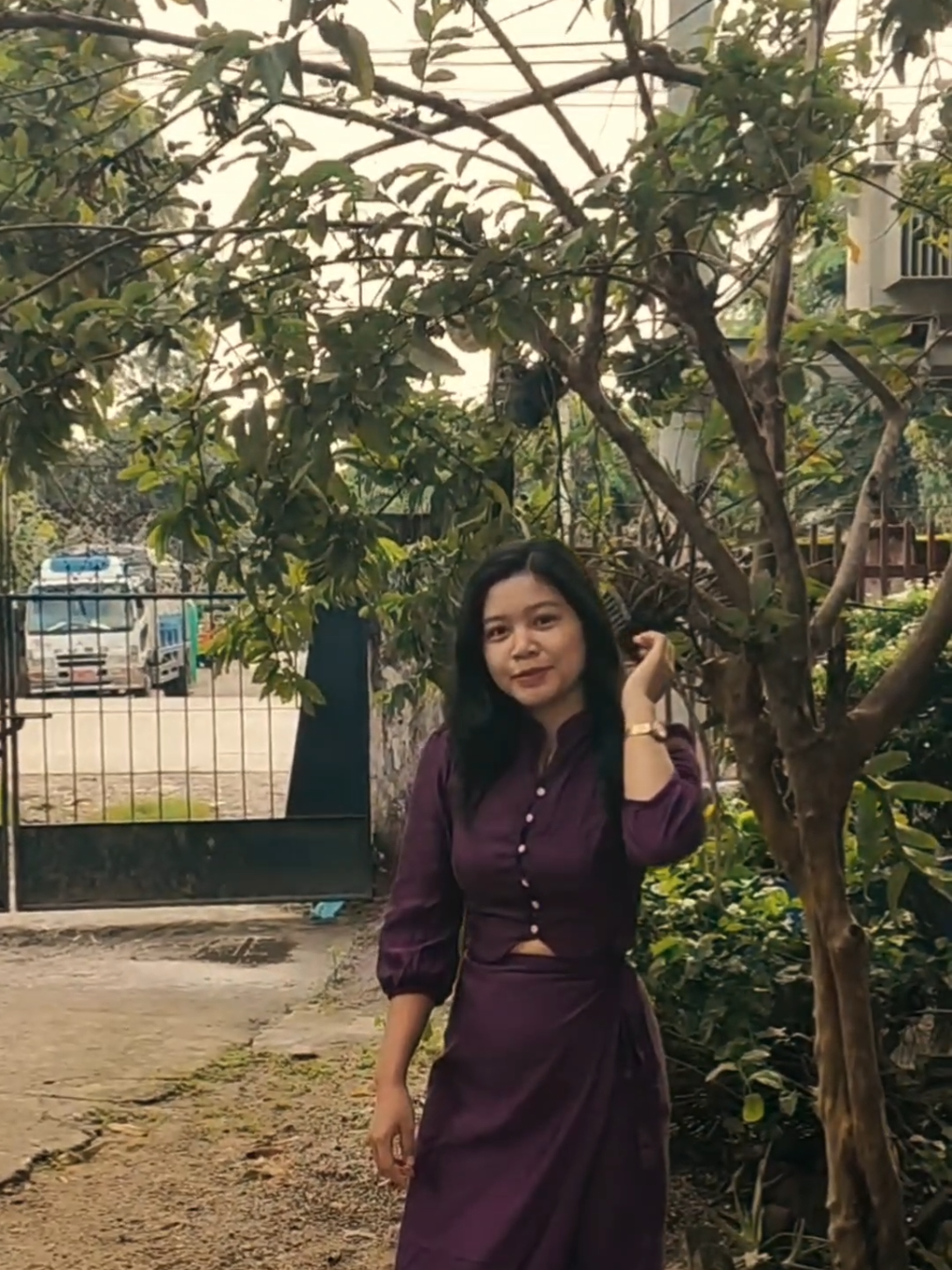 @LđŤ