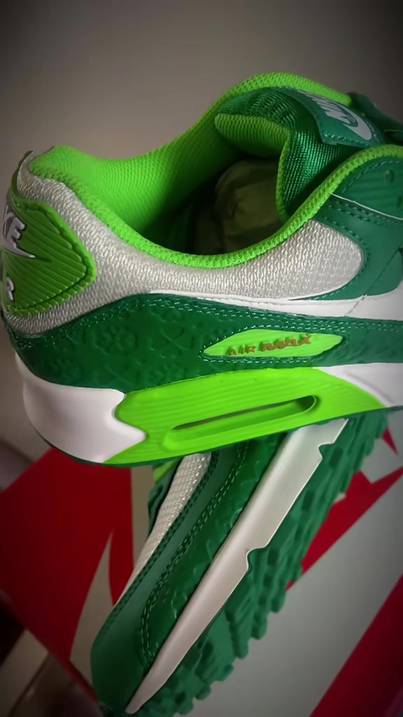 @Air Max 90 | Chorley Heat