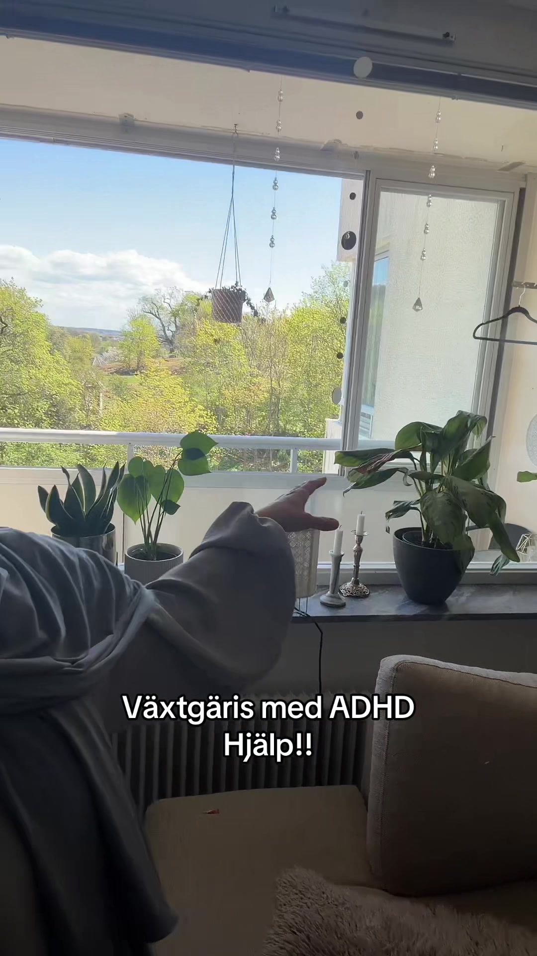 @Valentina ᥫ᭡.