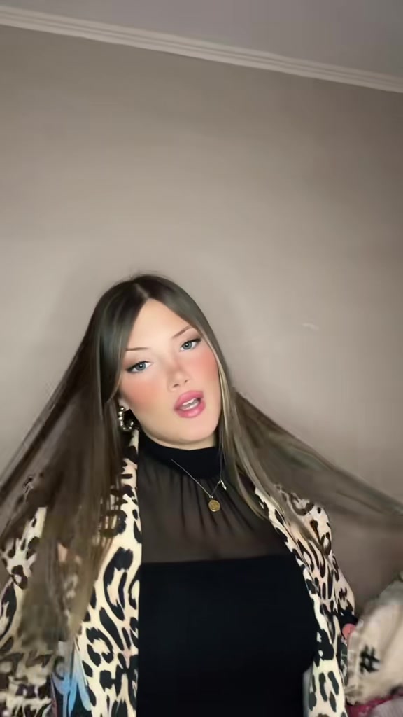@𝑳𝒖𝒄𝒊𝒂 𝑰𝒏𝒇𝒂𝒏𝒕𝒆 🌞