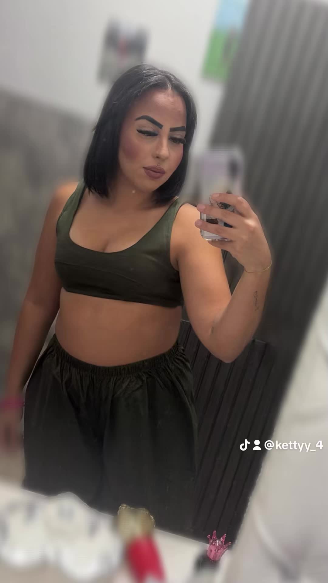 @Kettyy_4