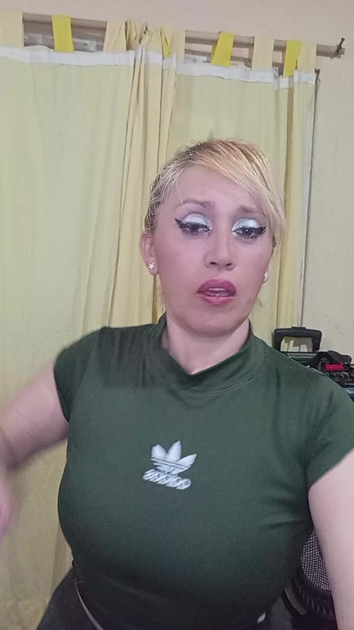 @Stella Cortez
