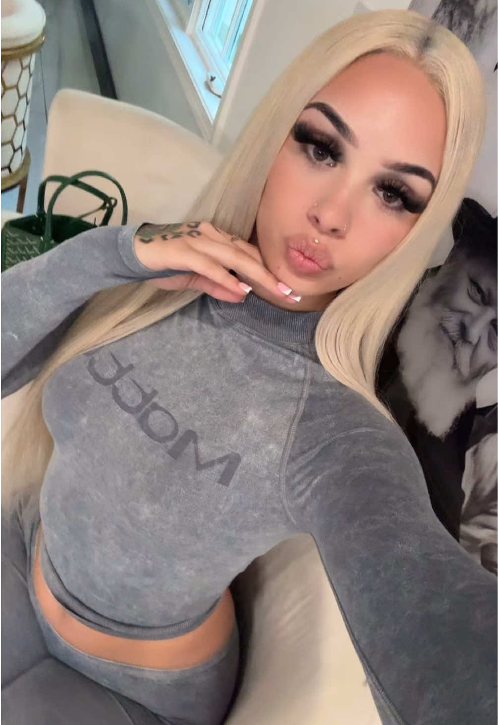 @w0xhdie