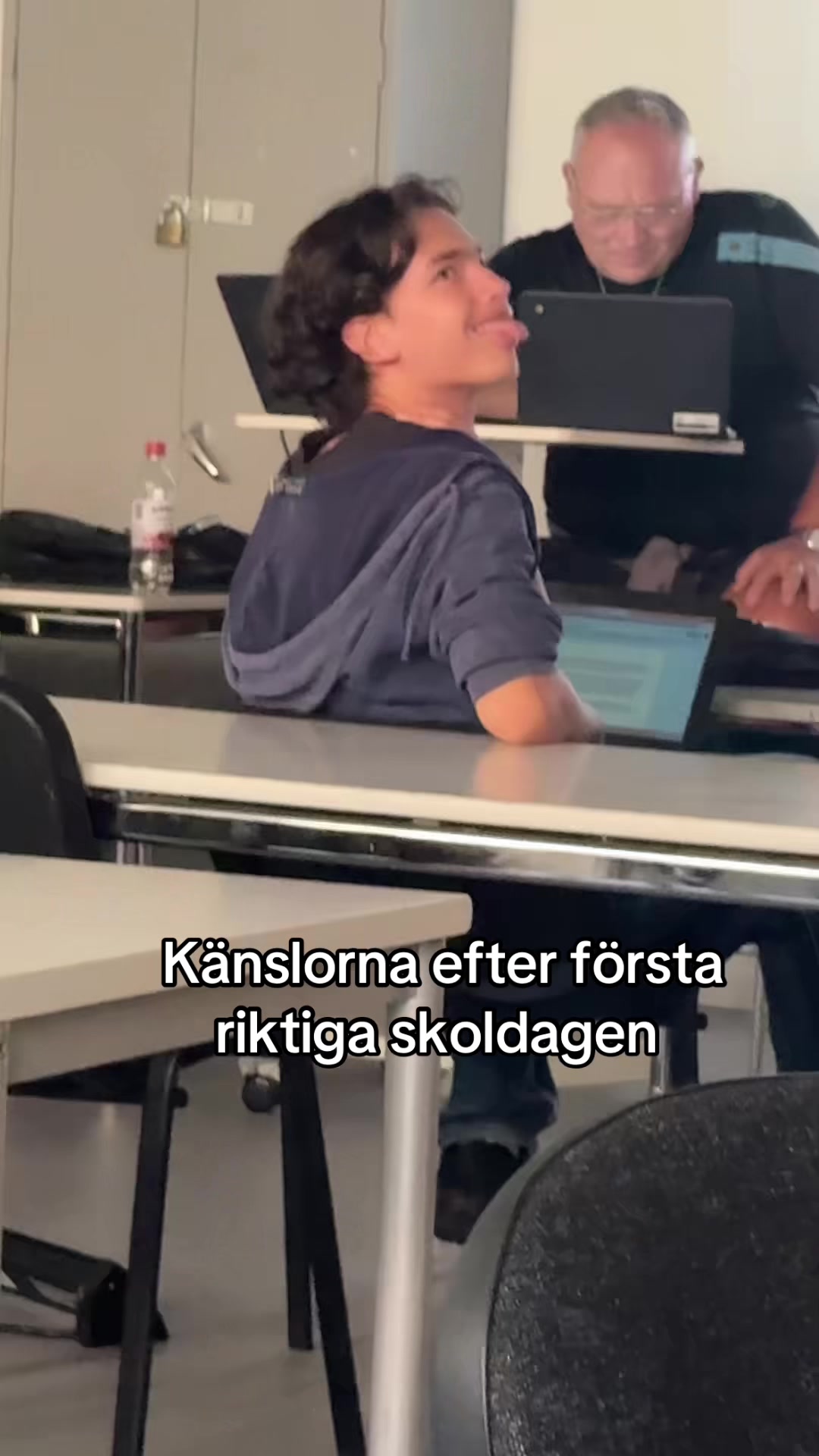 @Ek26