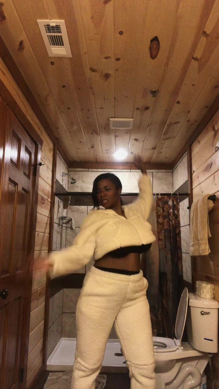 @itsmecfree