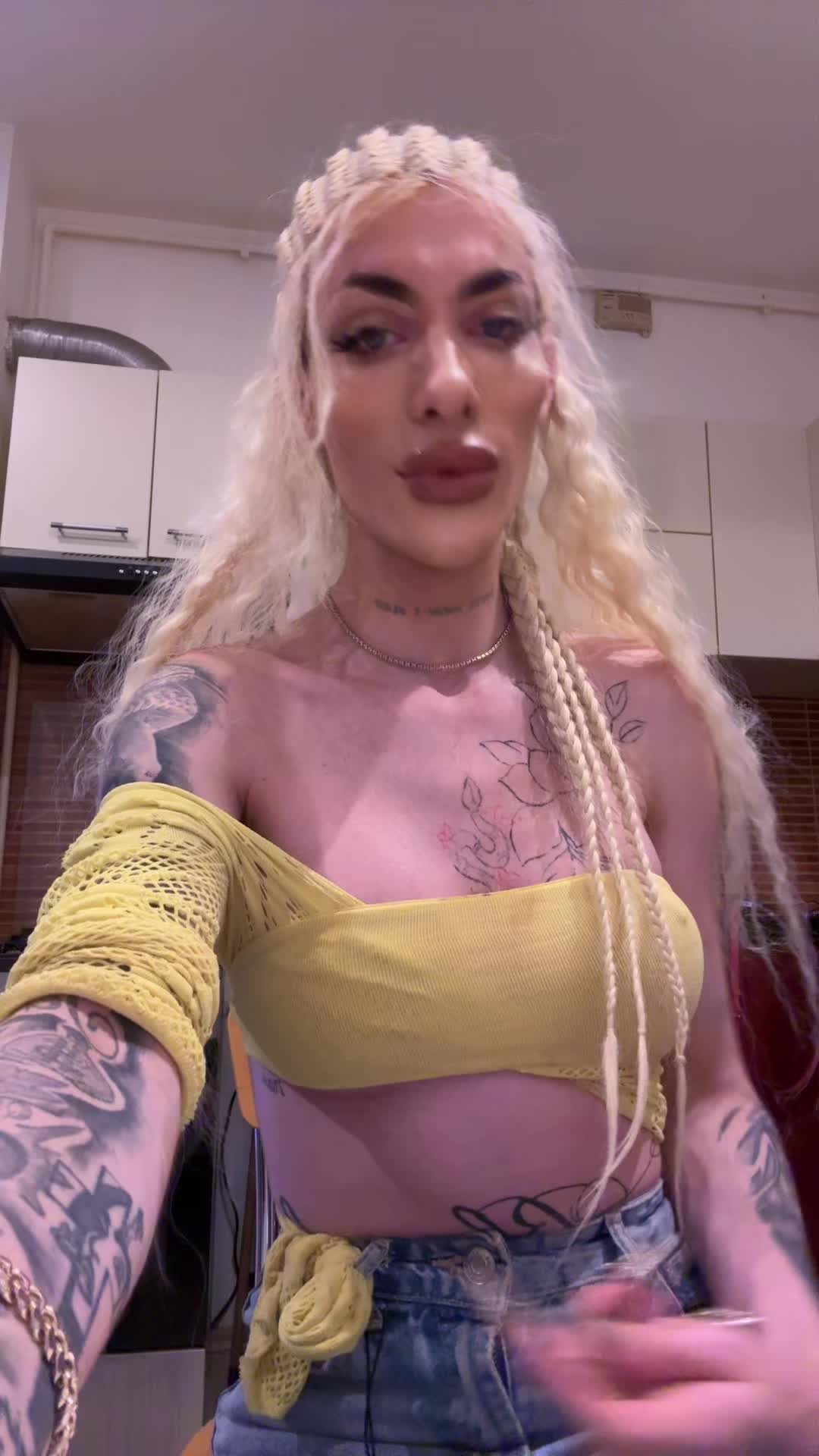 @Andrastoeva1