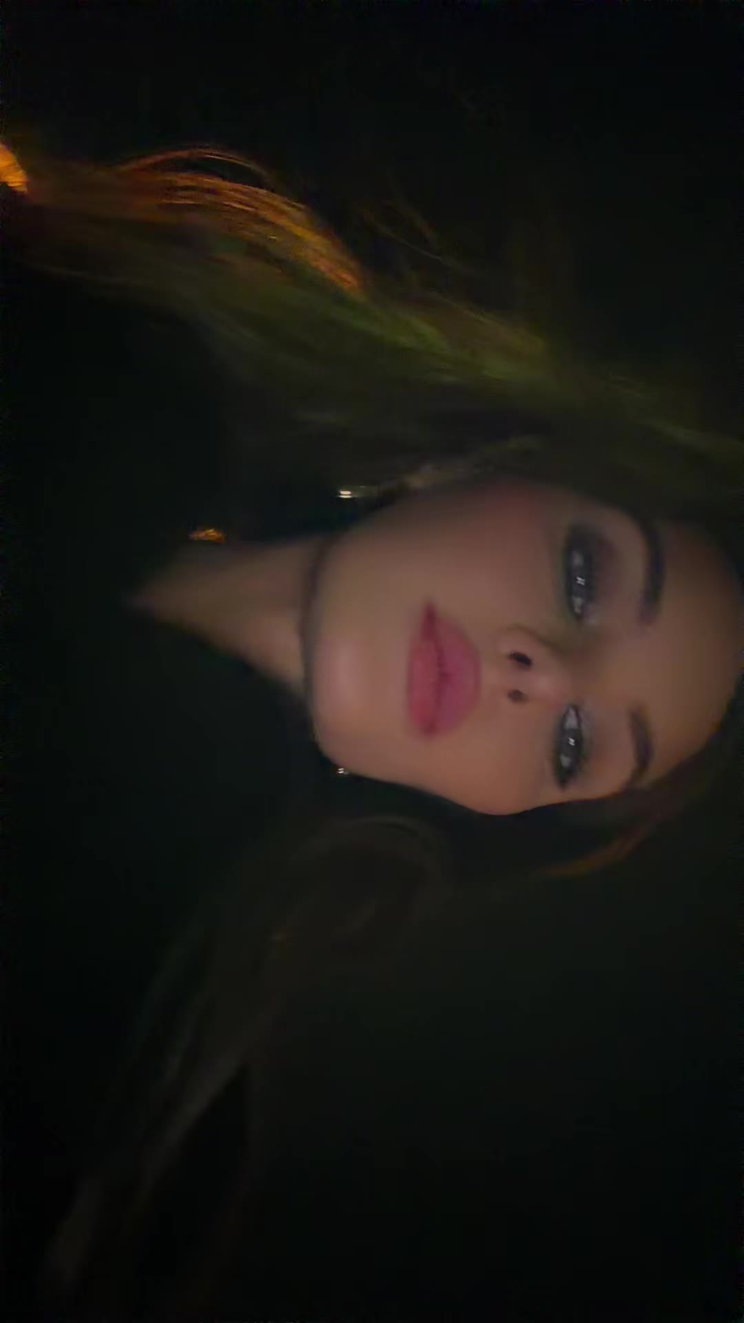 @karinazmnn_