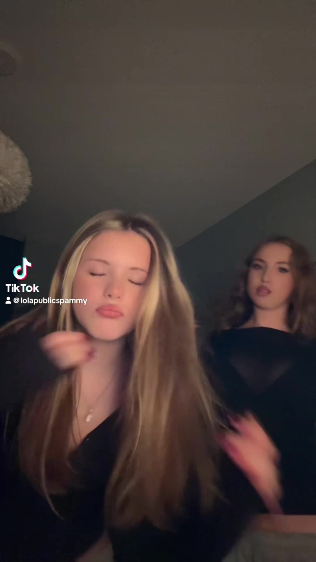 @lolaa🧚♀️