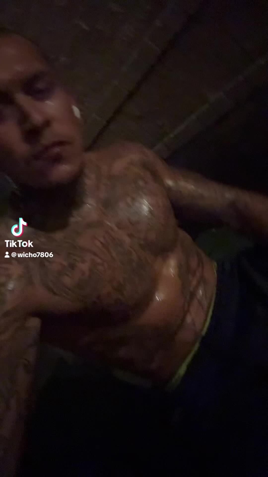 @Wicho7