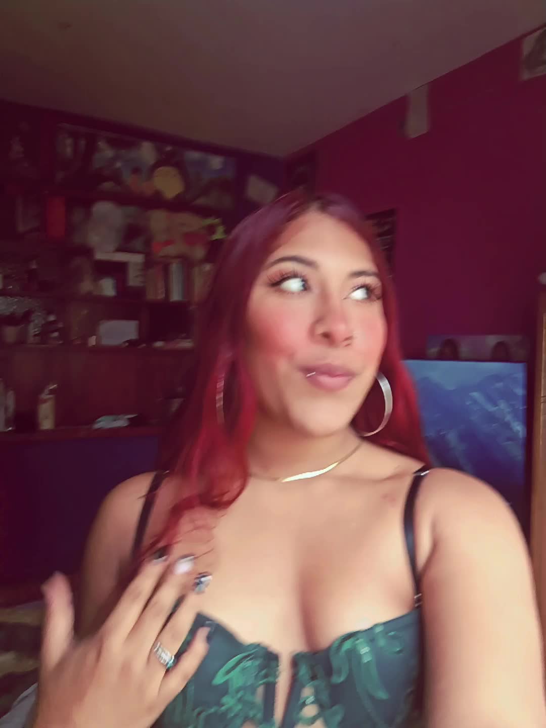 @Emi🌟