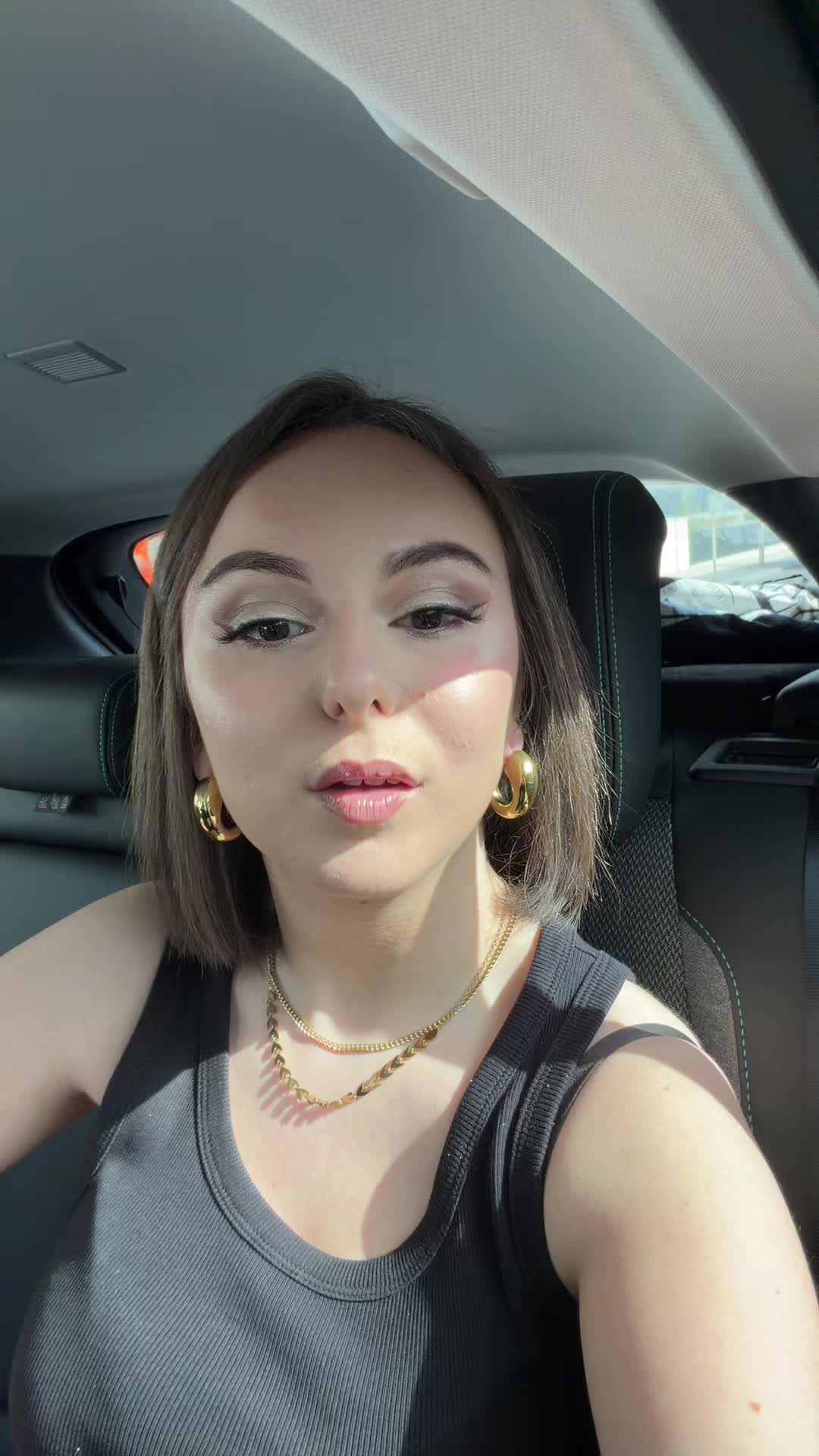 @juuulaayyy_