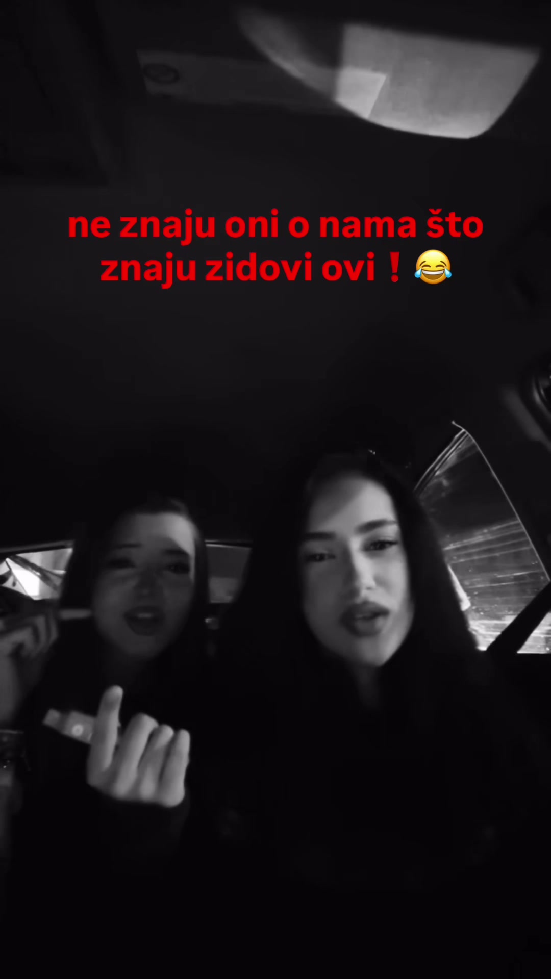 @сташа🦈