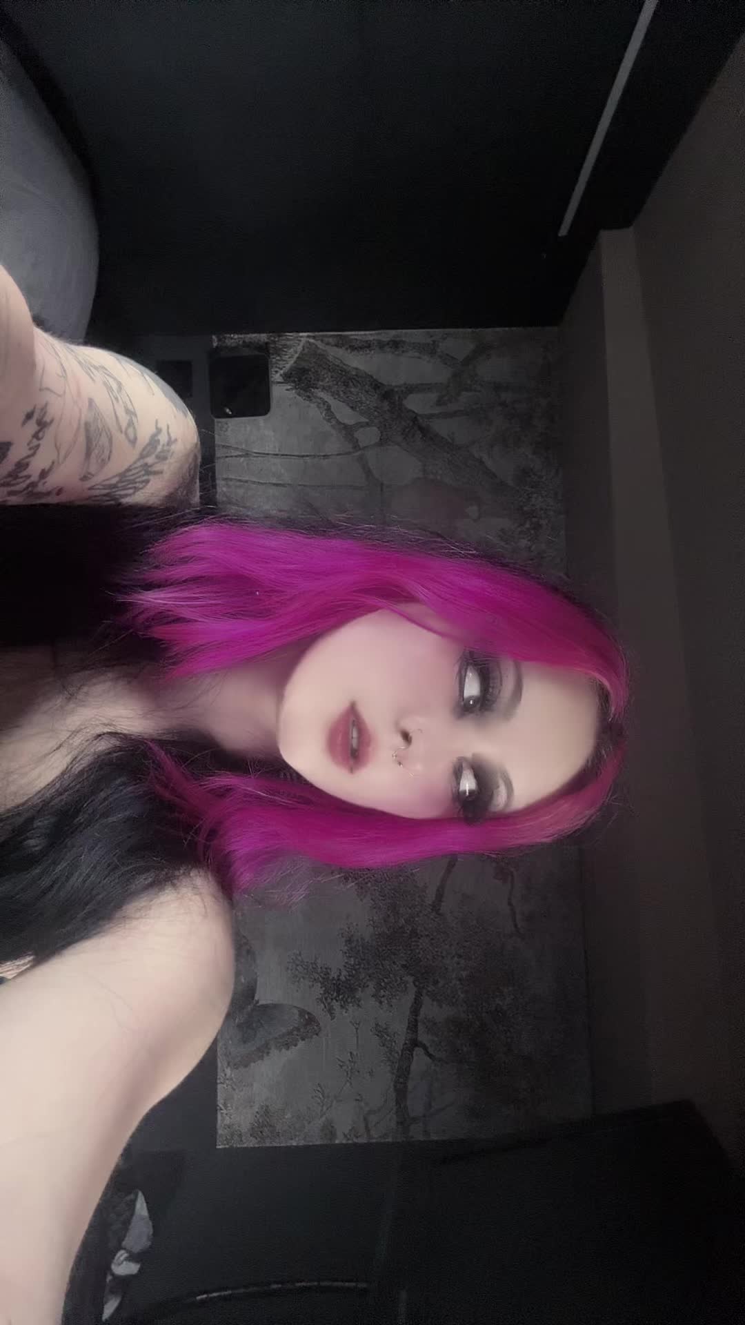 @Angie⛓🖤