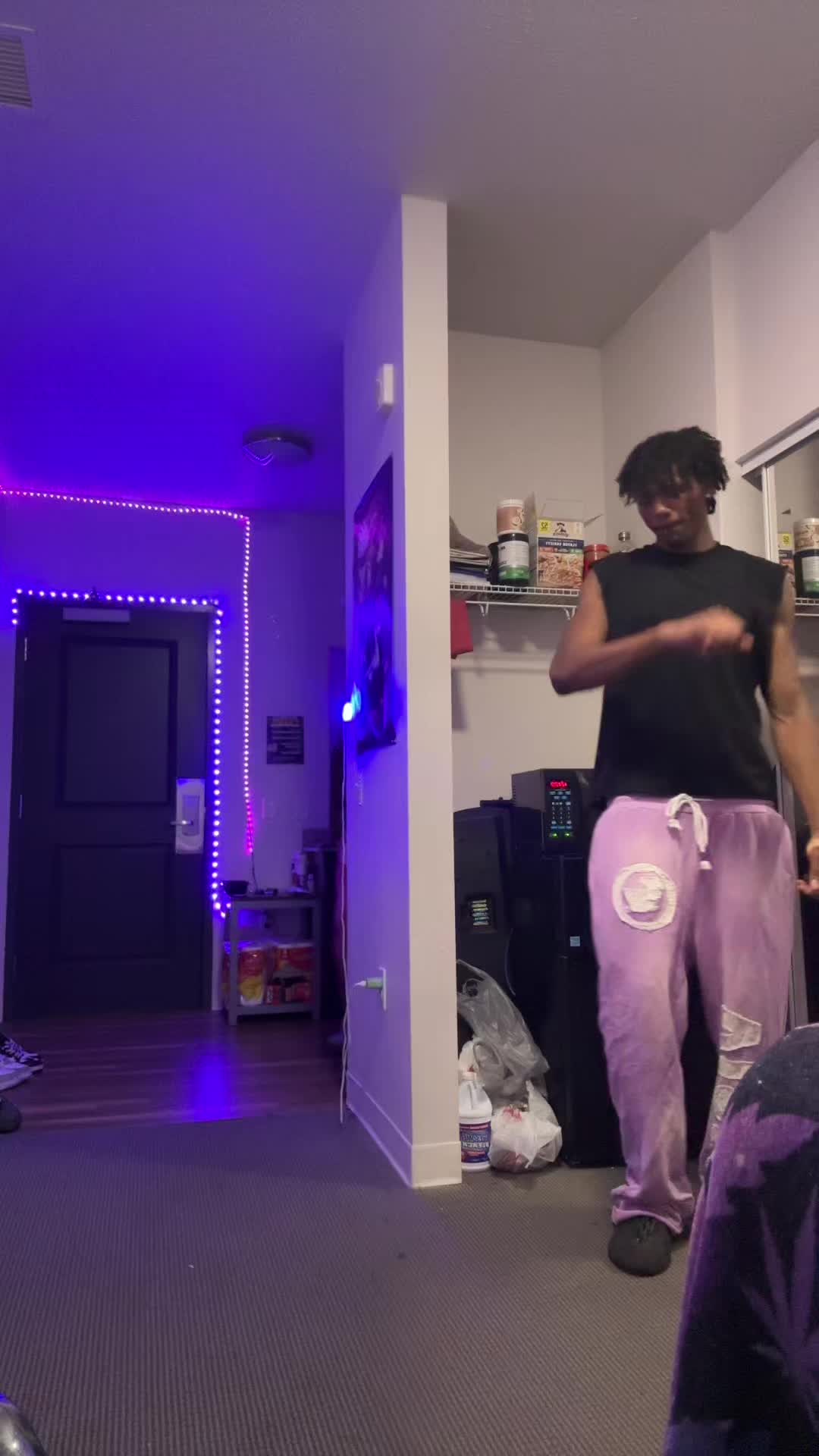 @Dre☣️