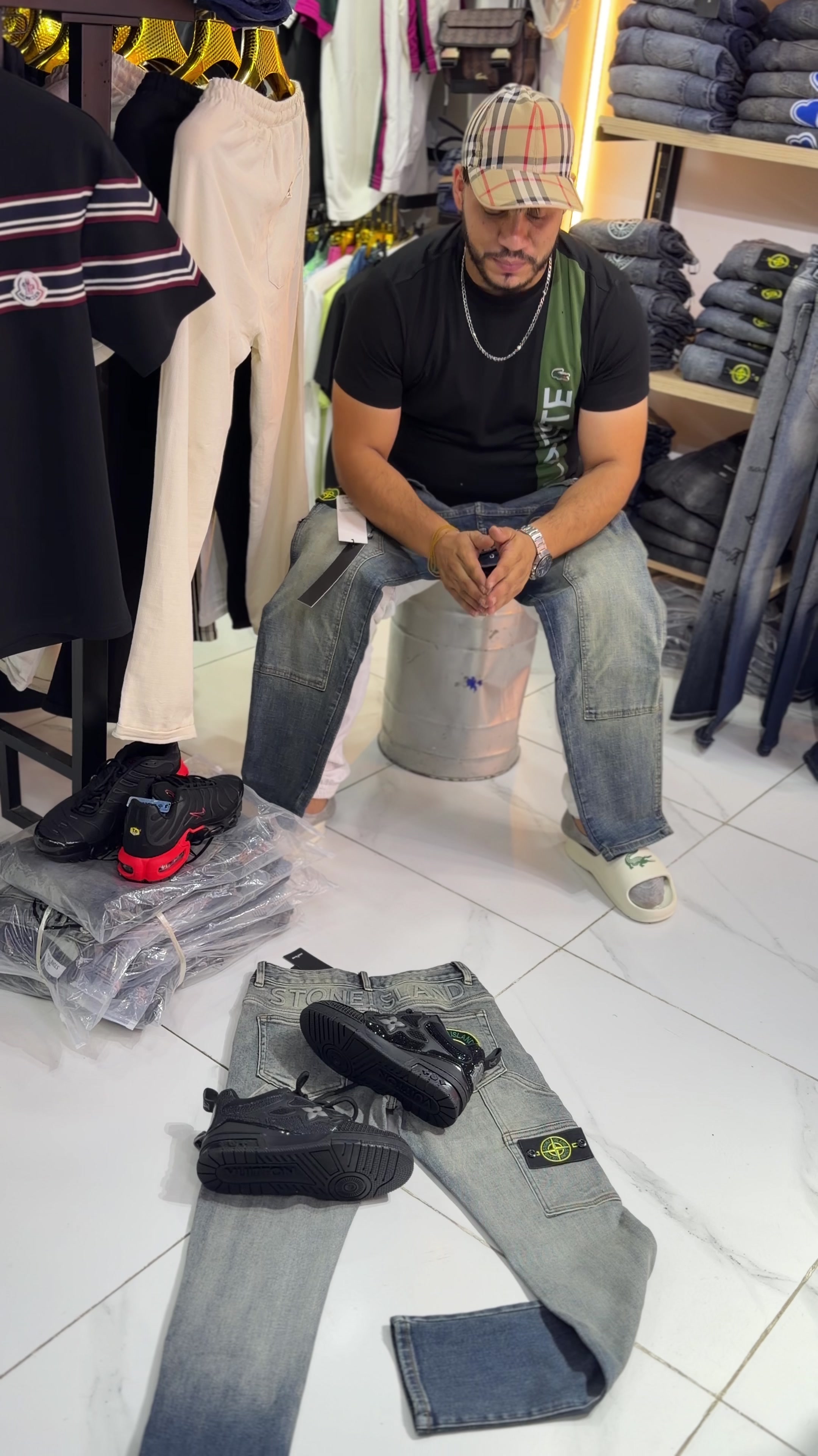 @Boutique Moh Lacoste