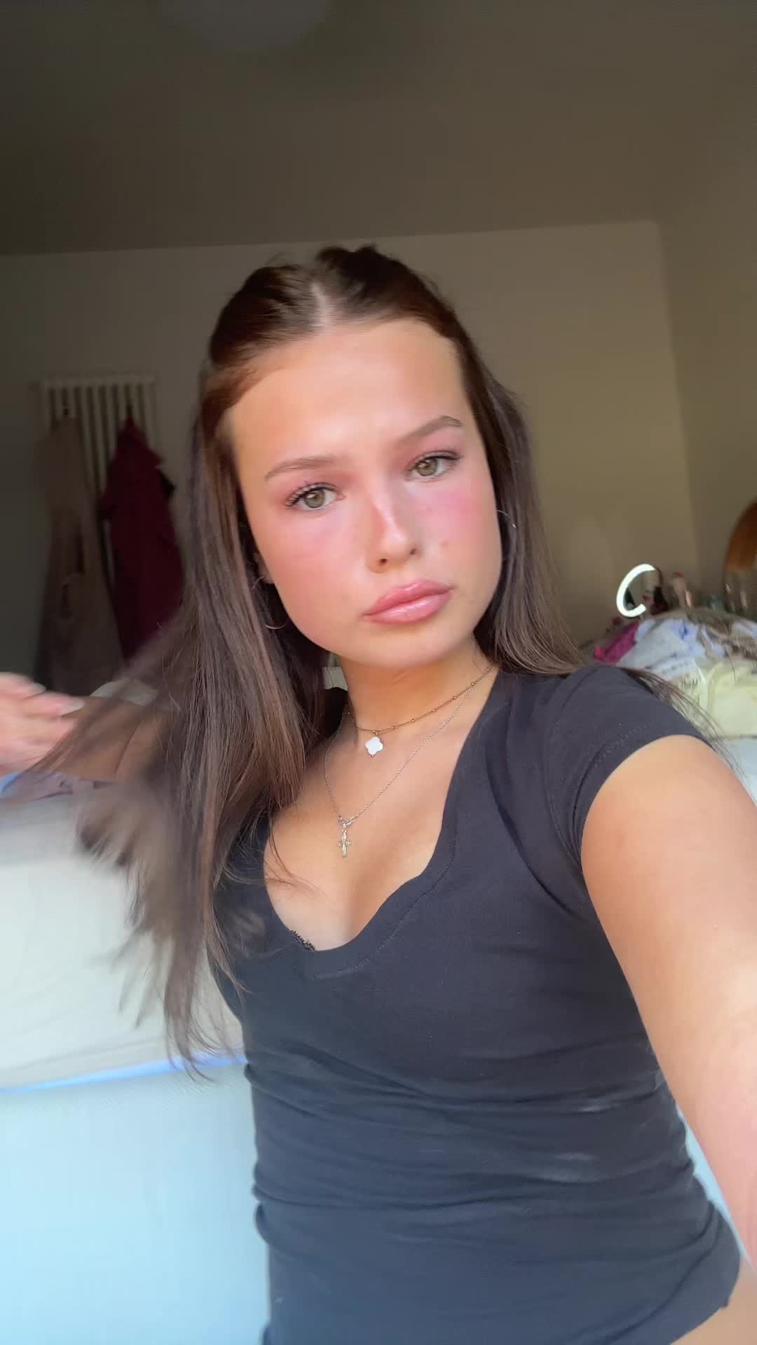 @mollymabeljones2