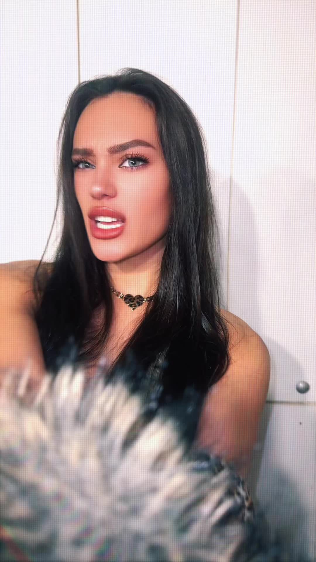 @_liaemilia