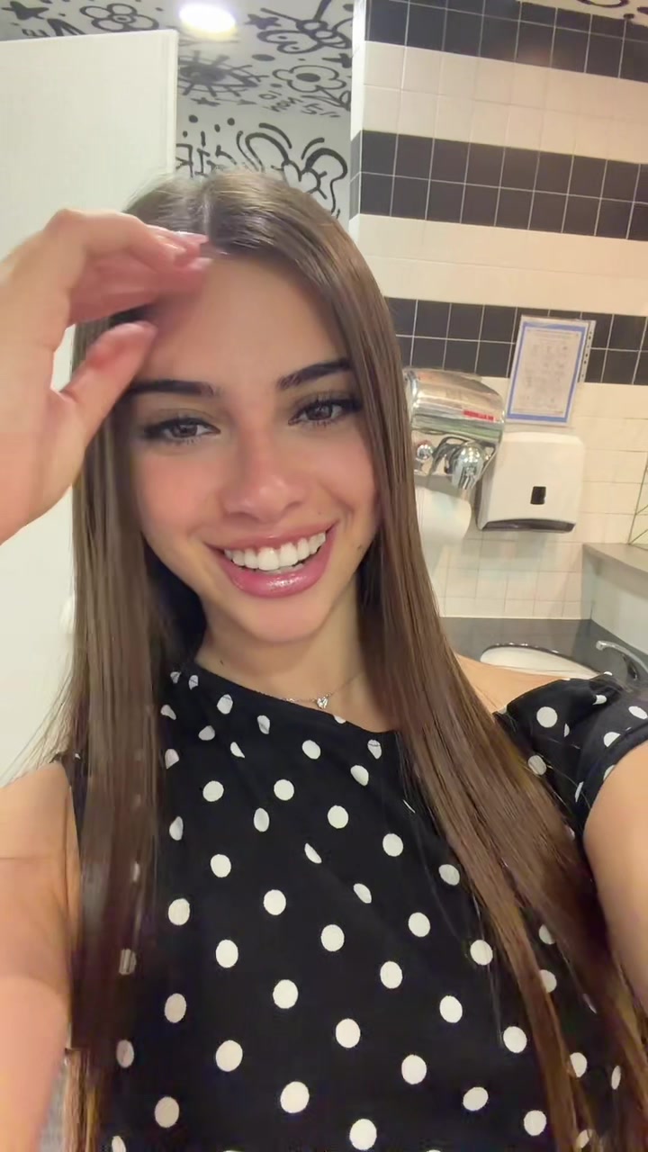 @laviniacamillo