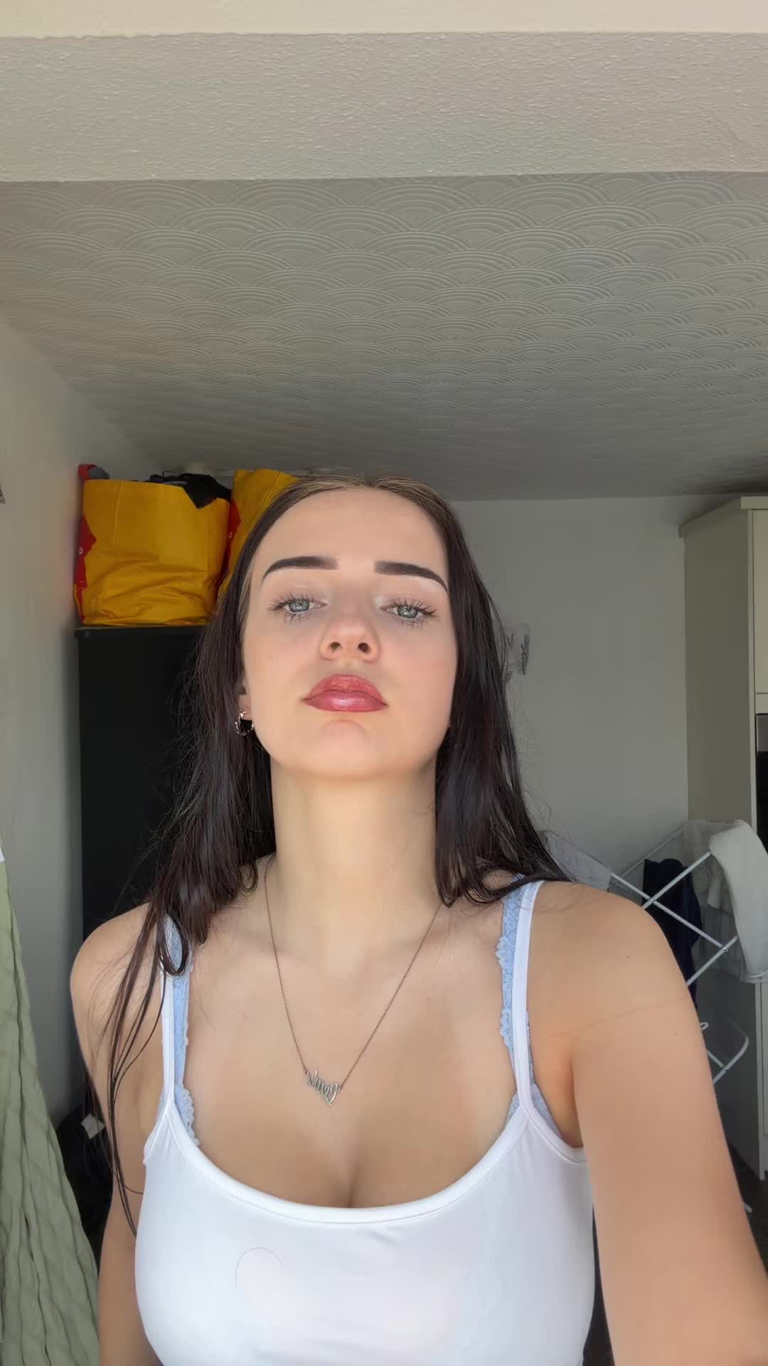 @kaitlyn.
