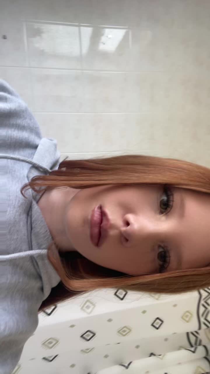 @Bella