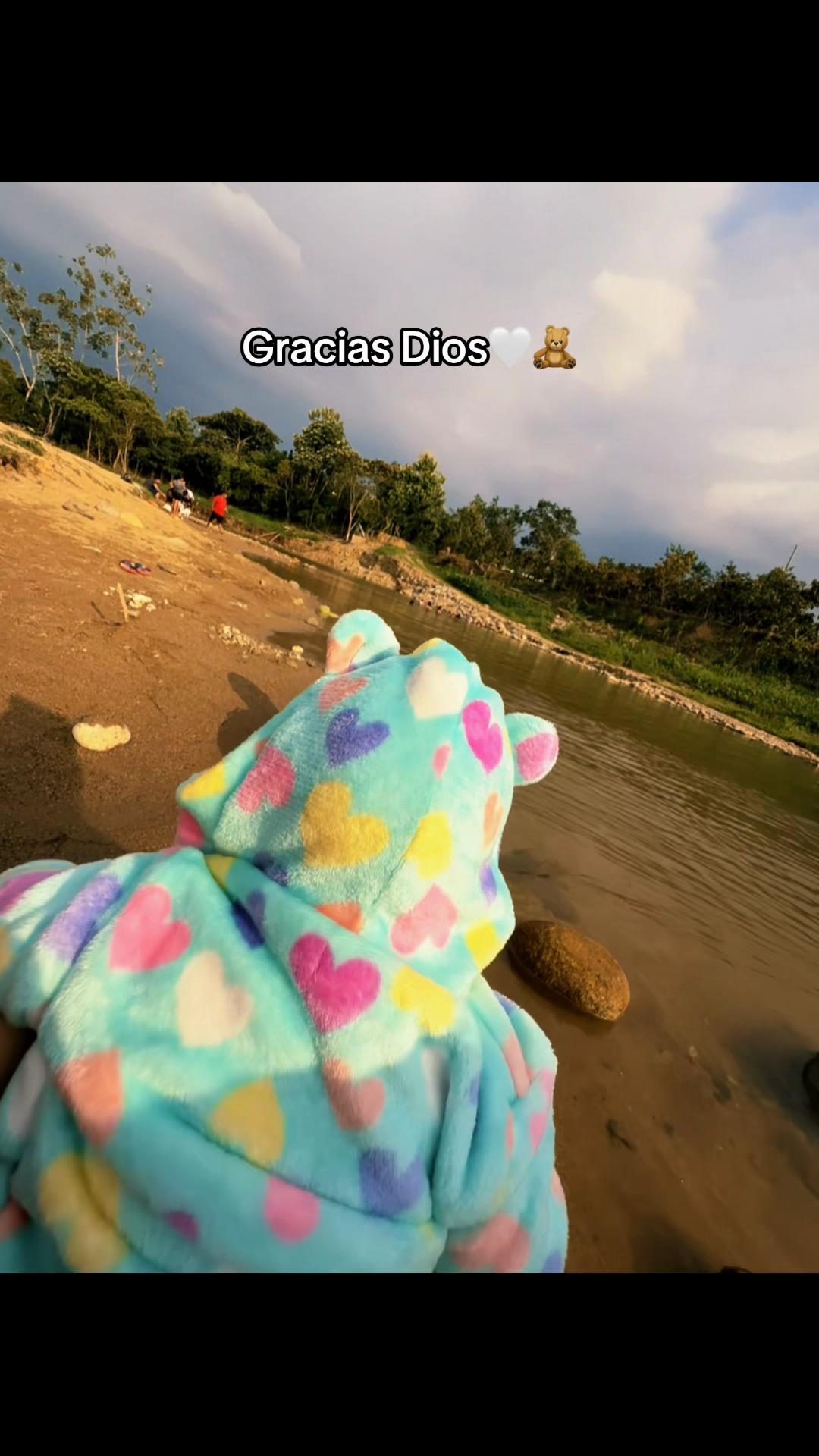 @Nicol Benavides🦋