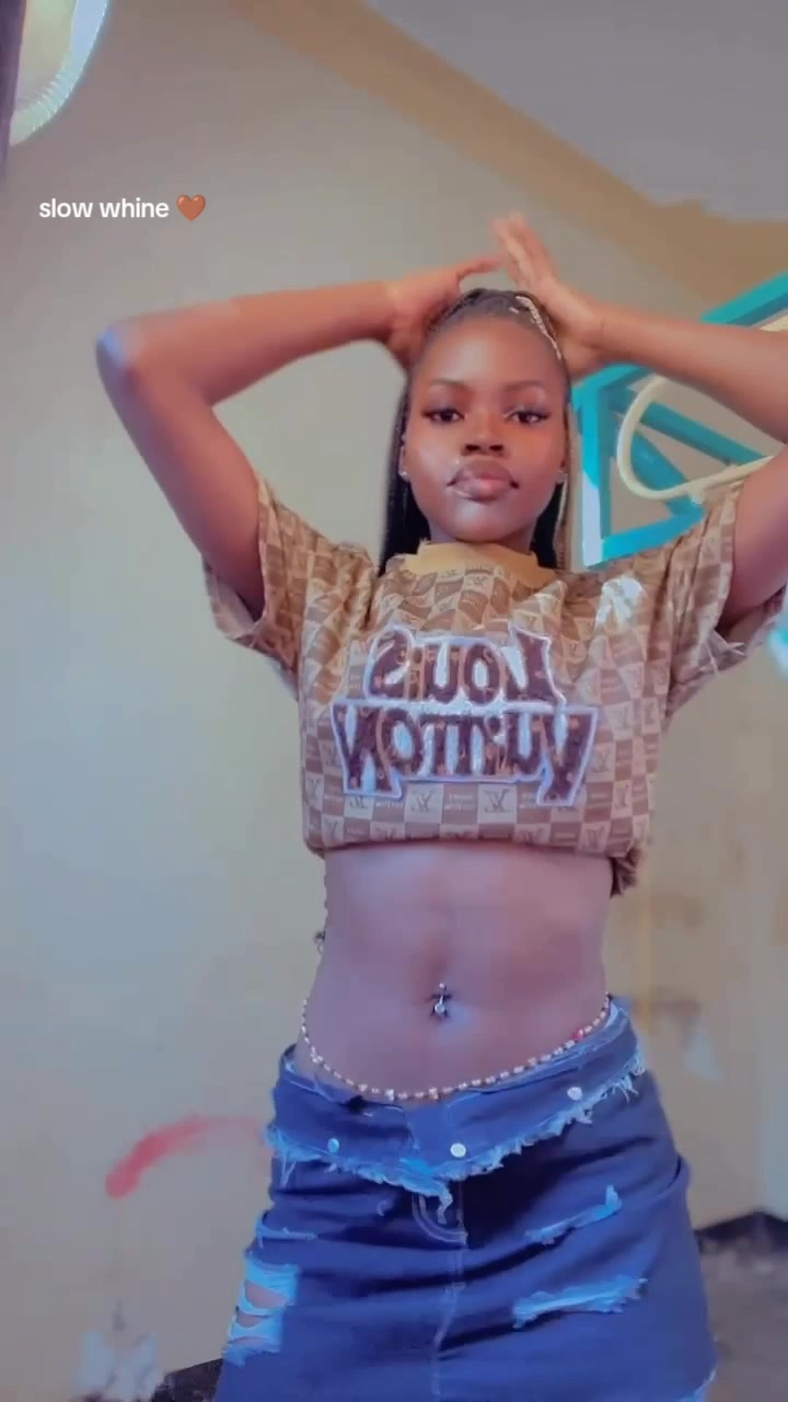 @waist-queen🍓D💋